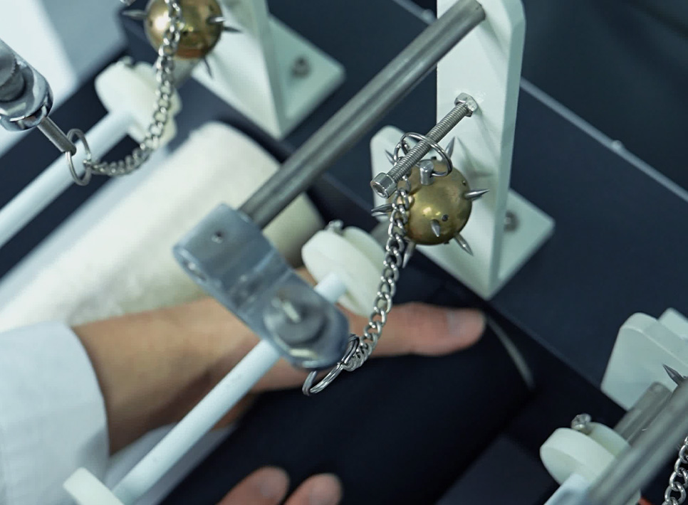 Teste de resist&ecirc;ncia ao travamento de tecido com um testador de mace